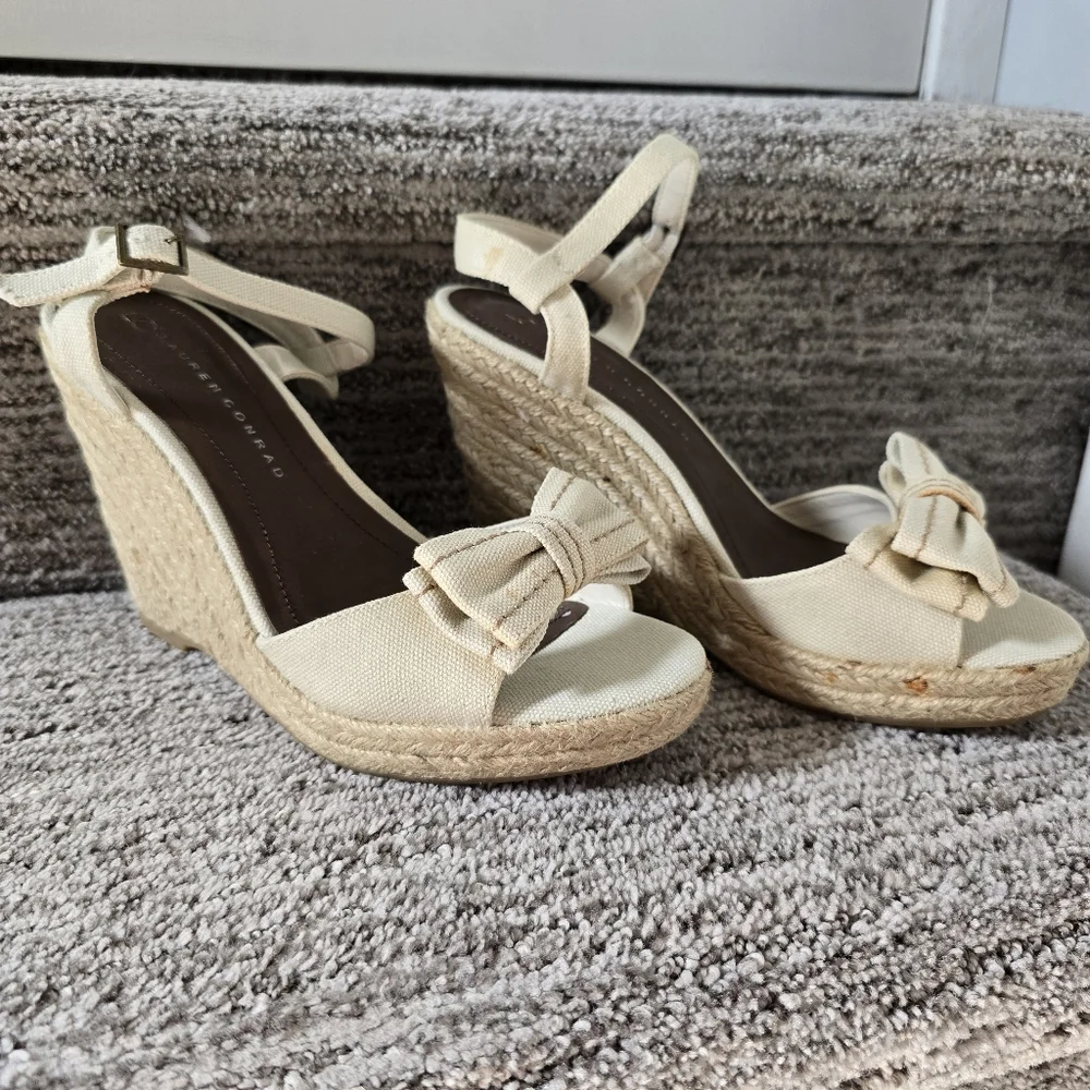 Lauren Conrad LC Women's Gwin Espadrille Wedge Sandals 7 Beige Bow NIB NWT